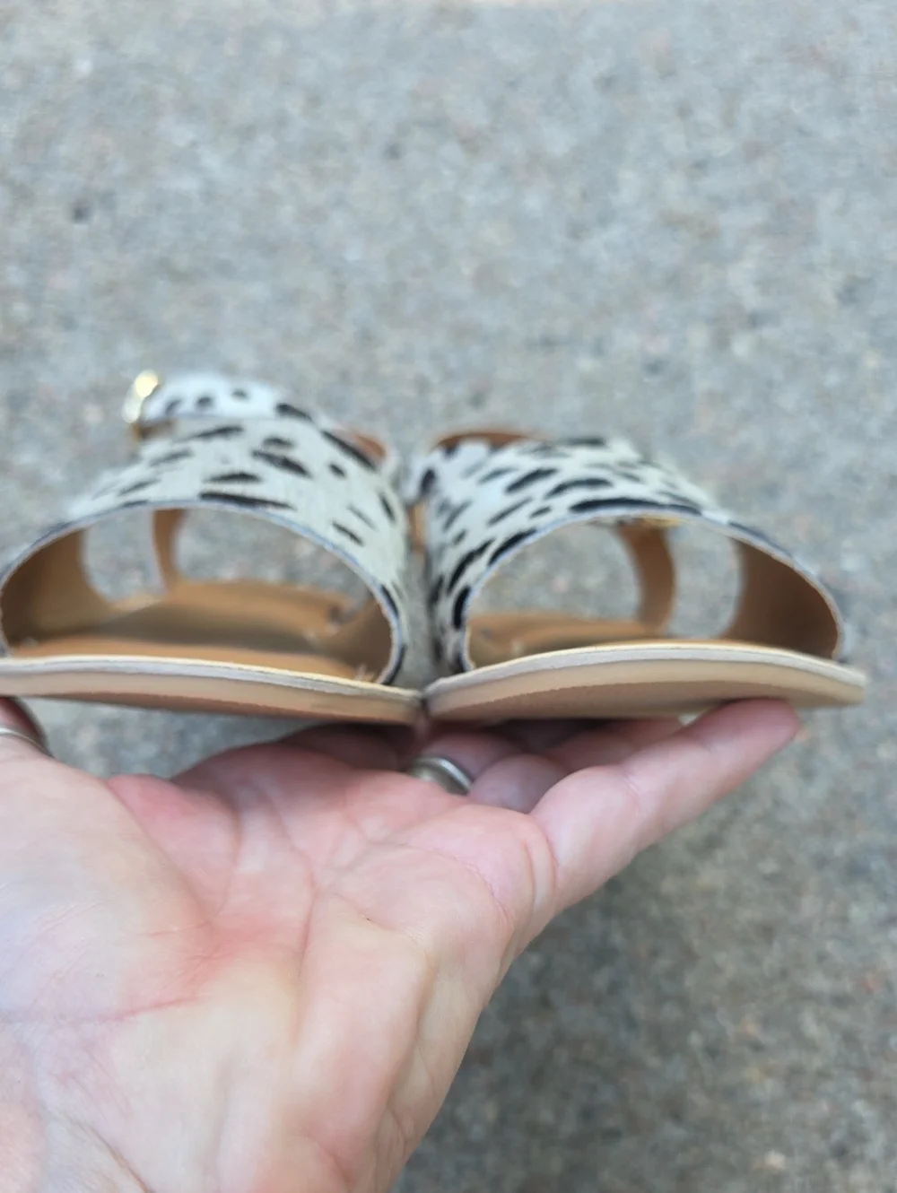 NWT Beach by Matisse Lil Cabana Cow Hair  Leather Spotted Leopard Print Sandals